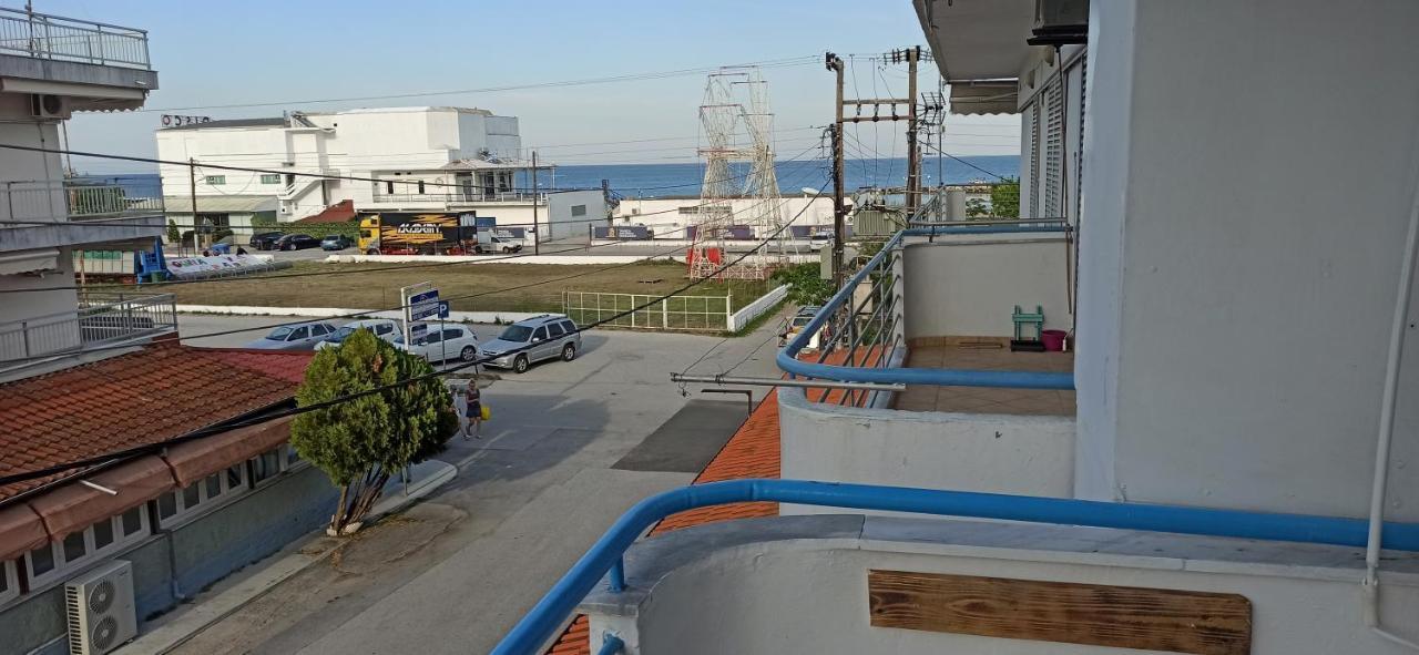 ParalíaStudio Near The Port !!!アパートメント エクステリア 写真